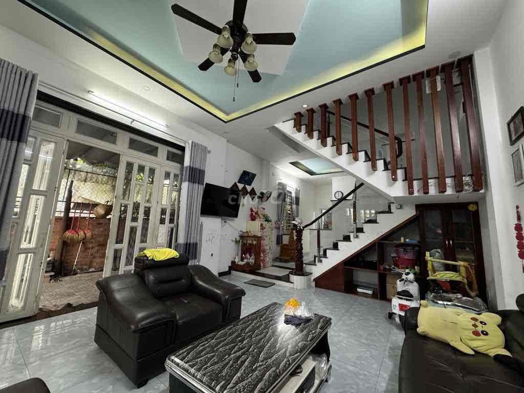 HẺM XE TẢI ĐẶNG THÚC VỊNH – NGANG 9M HIẾM – 160M² – NHÀ 3 TẦNG ĐẸP Ở N