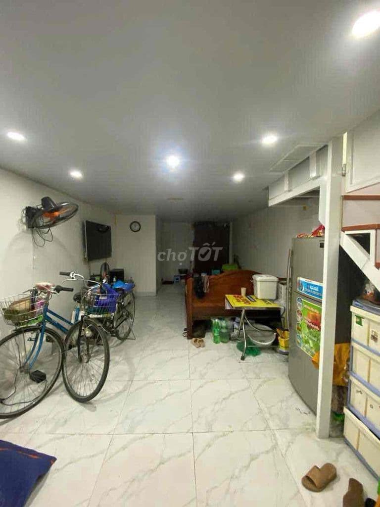 Dưới 2 tỷ có nhà Tam Trinh-Mặt ngõ KD-20m oto-32m*2T;MT4m