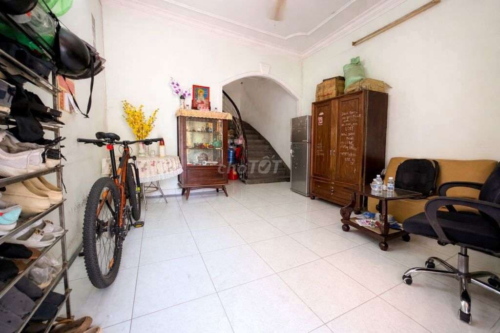 Hẻm nhựa XH thông sát mặt tiền Trần Bình Trọng lô góc (5m*9,5m)_4T đúc - Ảnh 2