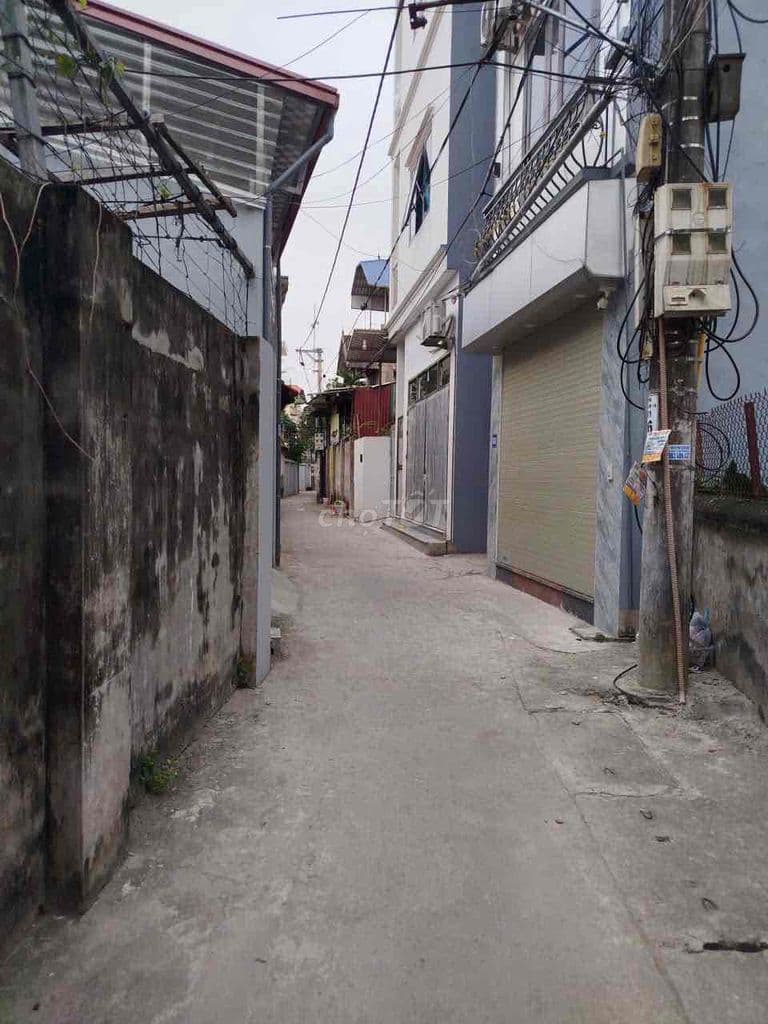 Đất Phú Lãm-gần ĐH Đại Nam-ngõ thông-ô tô đỗ gần-mt rộng-giá đầu tư - Ảnh 2