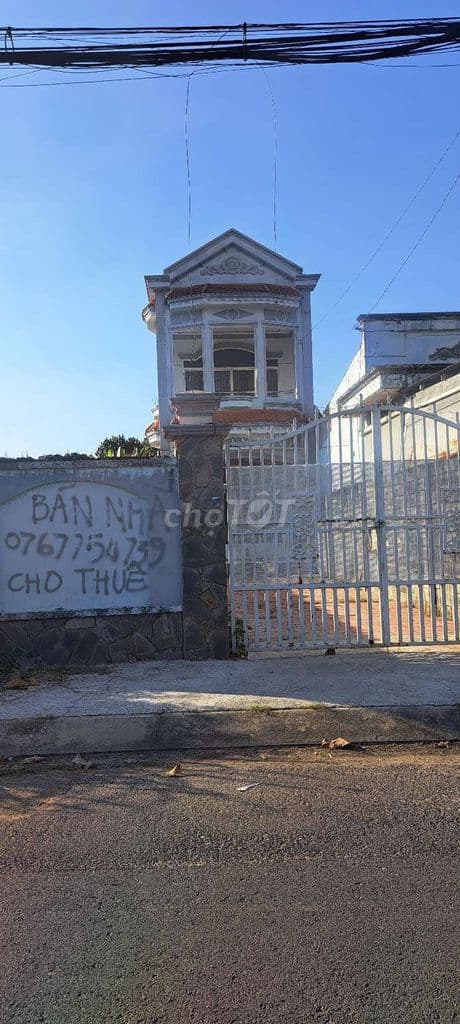 Nhà 1 lầu 240m2 đường tân thới nhì 2 hóc môn