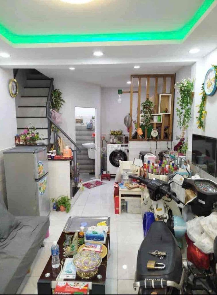 Tân Bình 3 tầng chỉ 3.29 tỷ ngay Trần Văn Quang- bán gấp - Ảnh 2