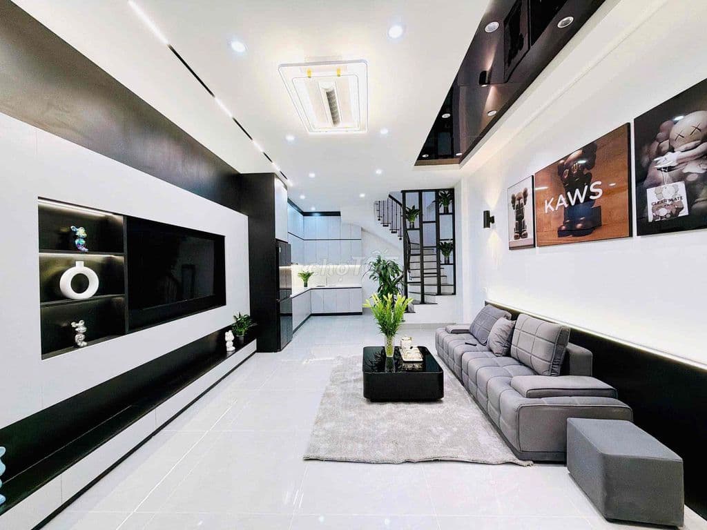 Trường Chinh, 30m ra phố, ô tô đỗ, nhà xây mới, full đồ, 2 thoáng, 35m