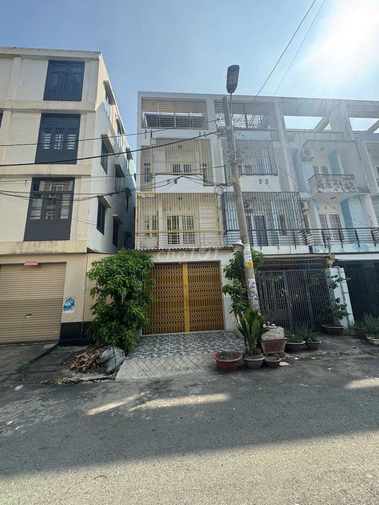 💎Nhà 4 Tầng Đường Số 25 Bình Phú Q6 - HĐT Cao - Chỉ 11.8 Tỷ