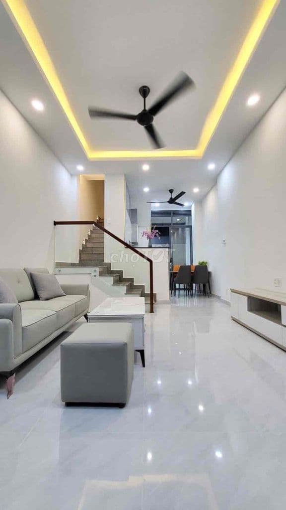 NHÀ ĐẸP 5 TẦNG – ĐỐI DIỆN BV 175 NGUYỄN KIỆM GIÁ : 7 tỷ 09