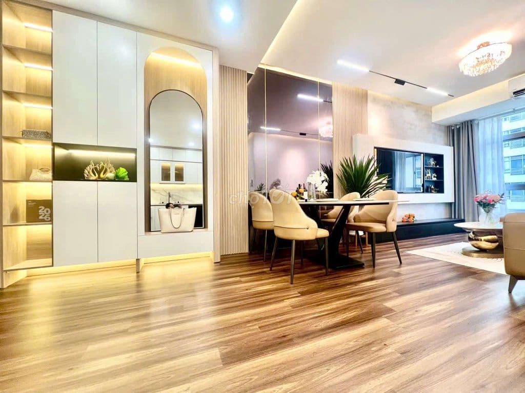 BÁN căn hộ SKY GARDEN 1