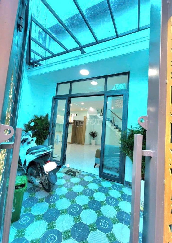 GIẢM 150TR NHÀ 2 TẦNG NGAY CHỢ HIỆP THÀNH