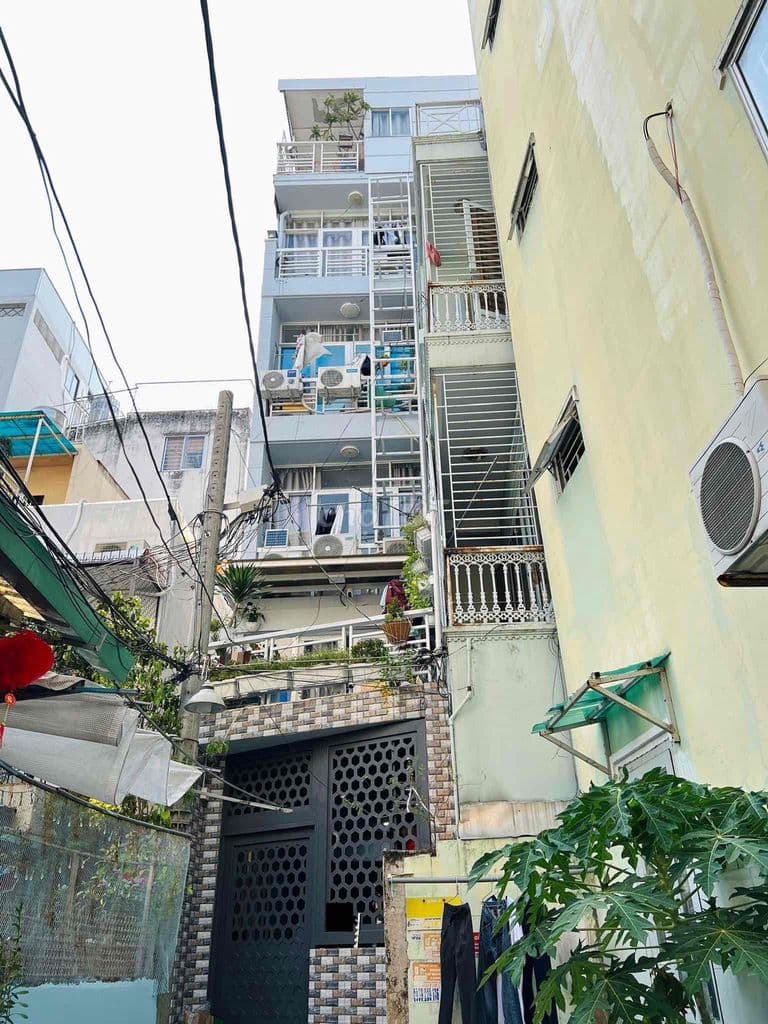 NGÔN BỔ RẺ - CHDV 65m2 QUẬN 3 - 9 TỶ