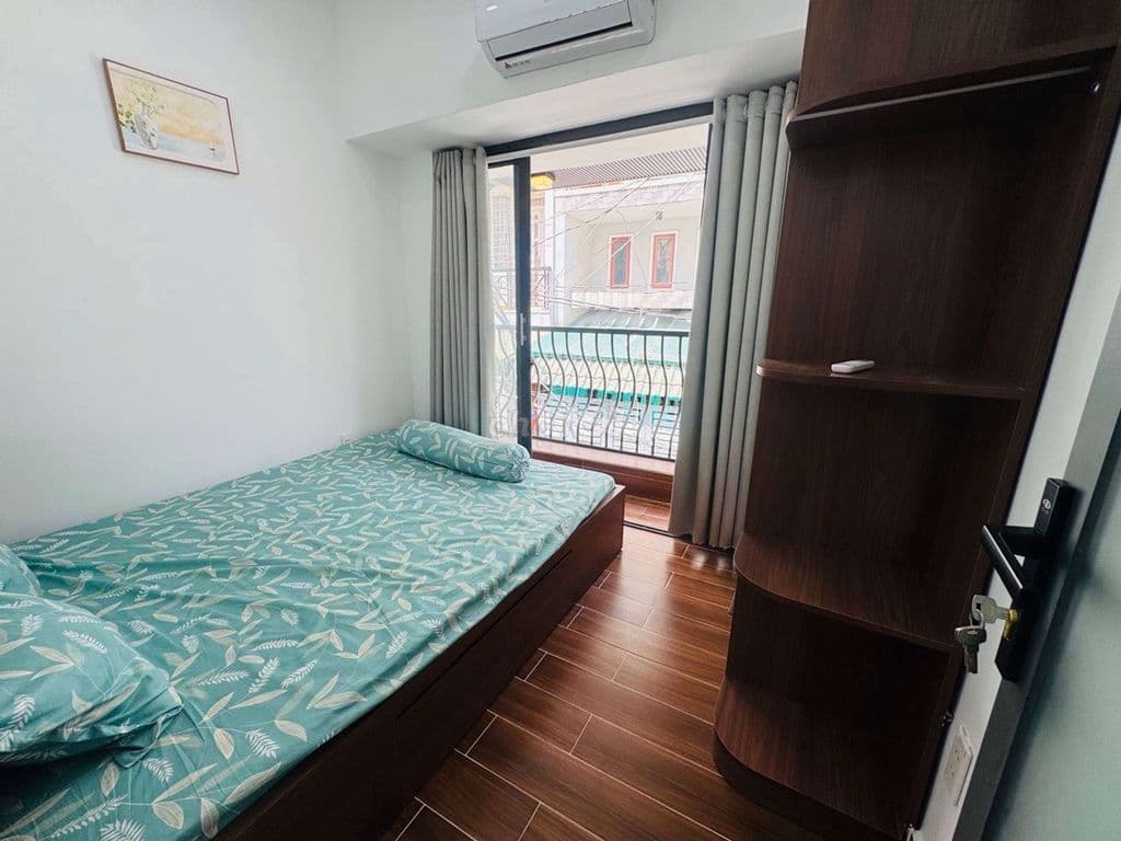 chủ ngộp bank cần bán gấp.Nhà 30 m2 giá Nhỉnh 3 tỷ - Ảnh 2