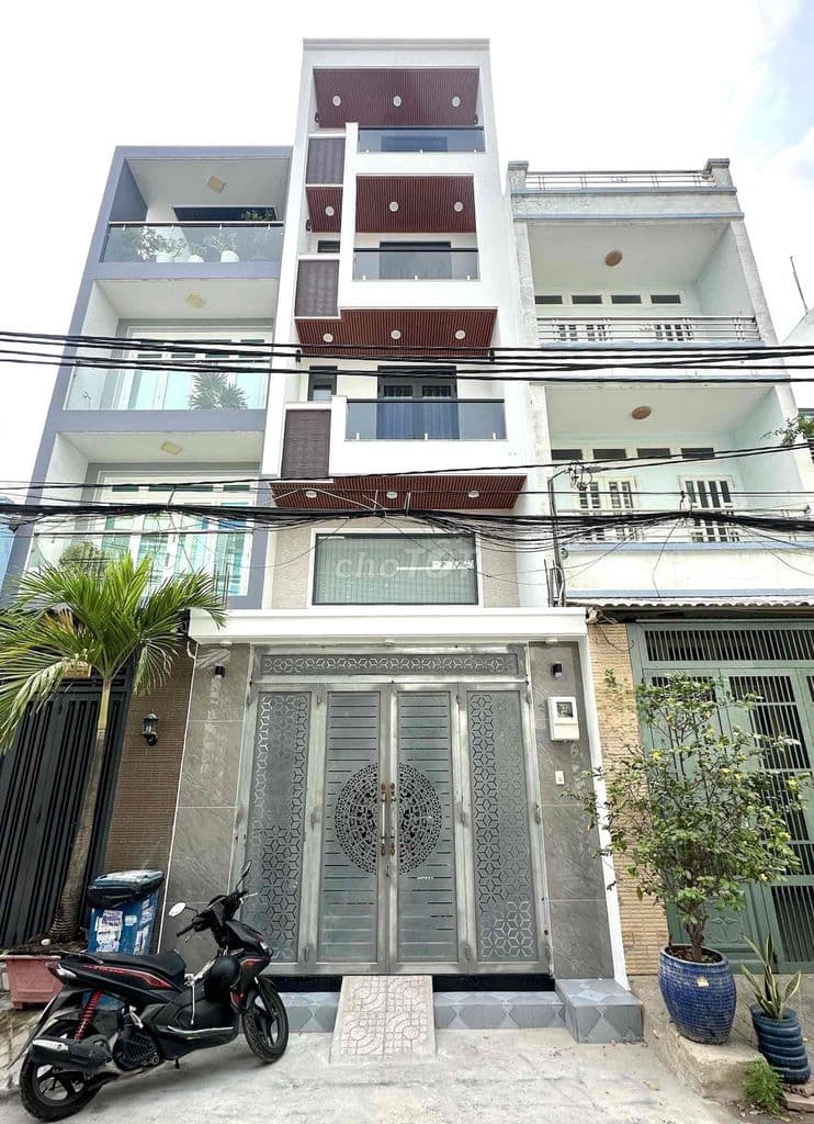 Nhà 4.5 tấm 4x18,5 thang máy 450kg hẻm 1 sẹc LÊ VĂN QUỚI