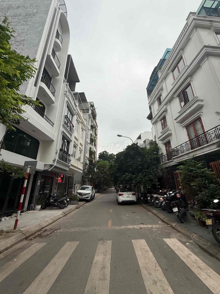 📢📢📢 Mặt bằng kinh doanh 45m2 sầm uất trên đường Nguyễn Văn Hưởng! - Ảnh 2