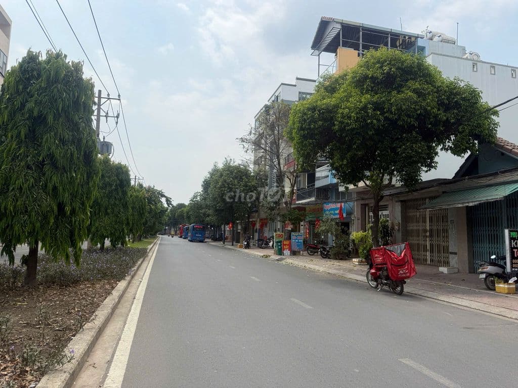 Nhà 1T1L Đại Lộ 3 Phước Bình gần trường CĐ Kinh tế giá chỉ 12,2 tỷ - Ảnh 2