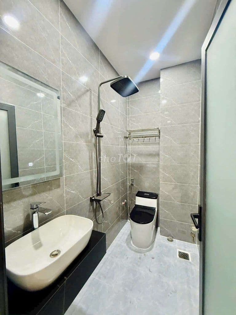 Nhỉnh 6 tỷ Siêu Phẩm 4m x 18m. 4 Tầng 1/ Hẻm nhựa 8m Thạnh Xuân 25 - Ảnh 3