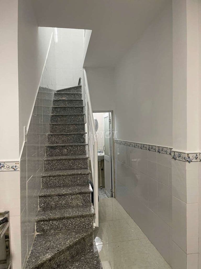 Gửi Hoa Hồng nhờ dv dẫn dùm nhà Phan Huy Ích p12 1 lầu - Ảnh 3