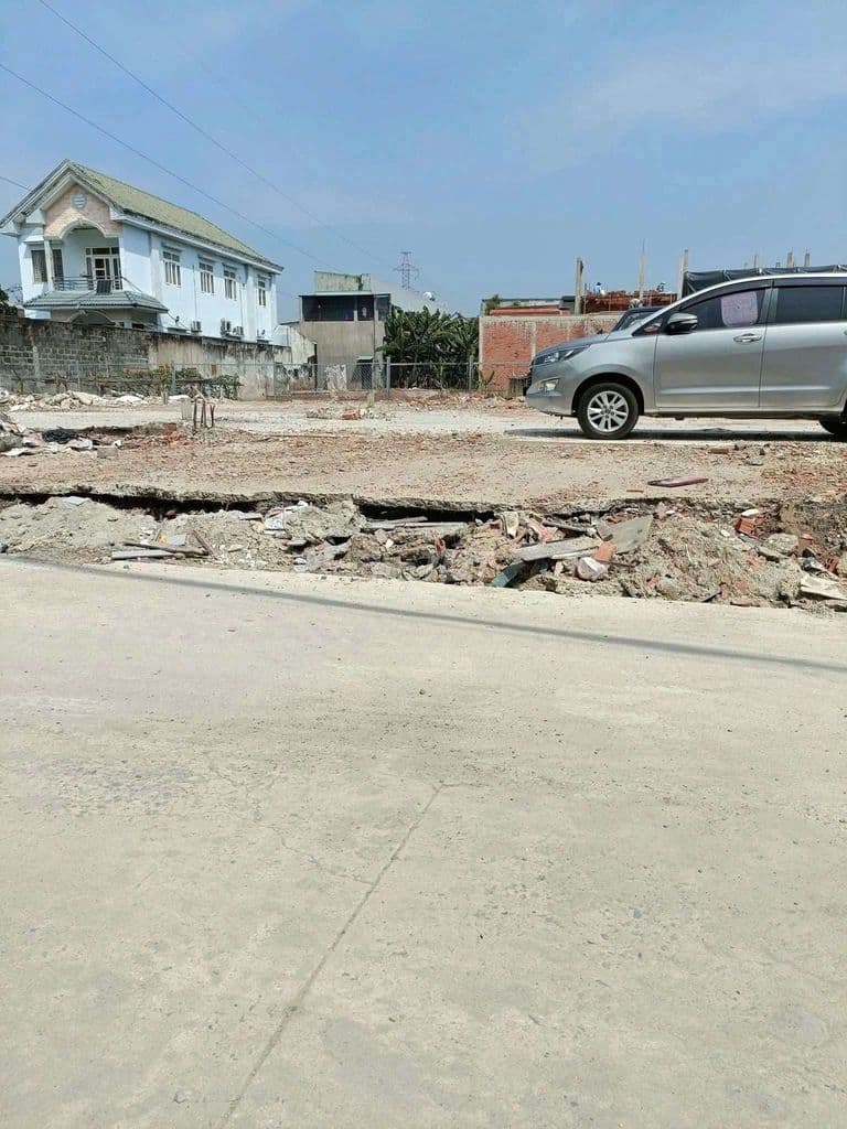 đất thổ cư bà điểm Kênh T2 gần chợ cây me