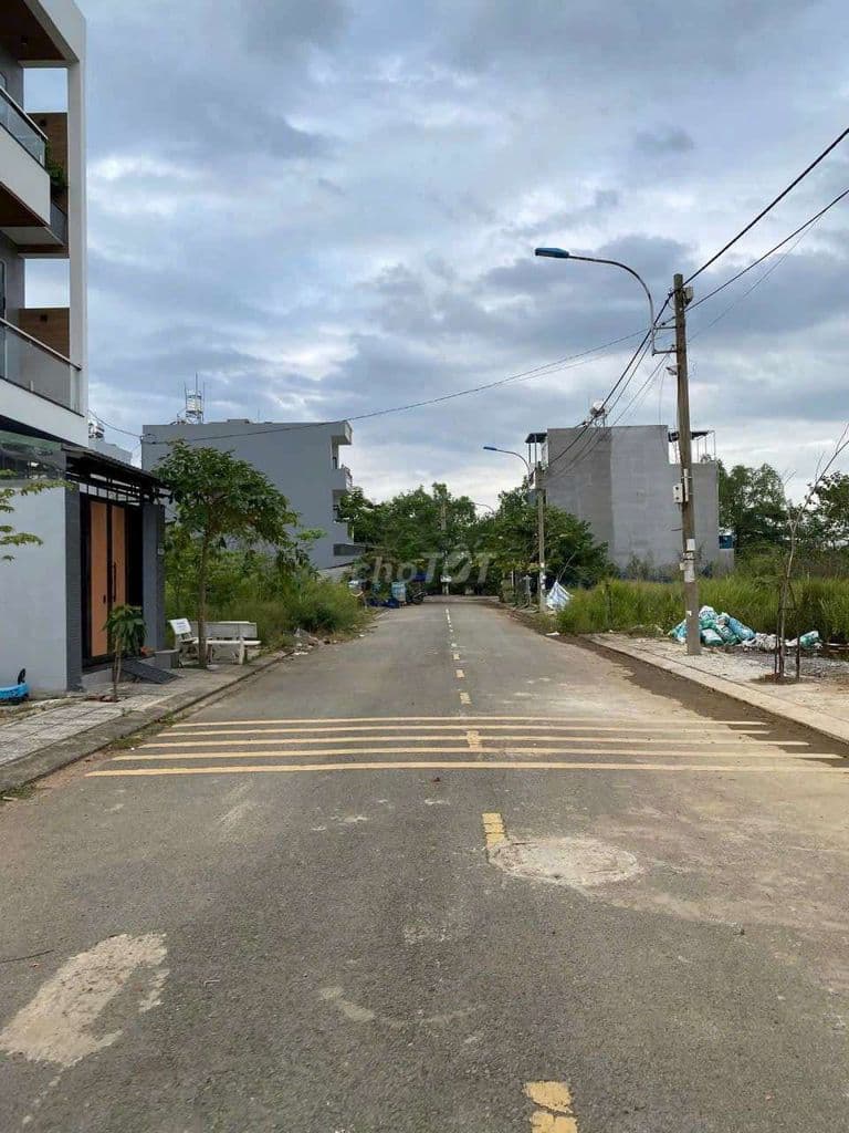 Lô đất giá Rẻ 60m2 , đường 10m thông - Ảnh 2