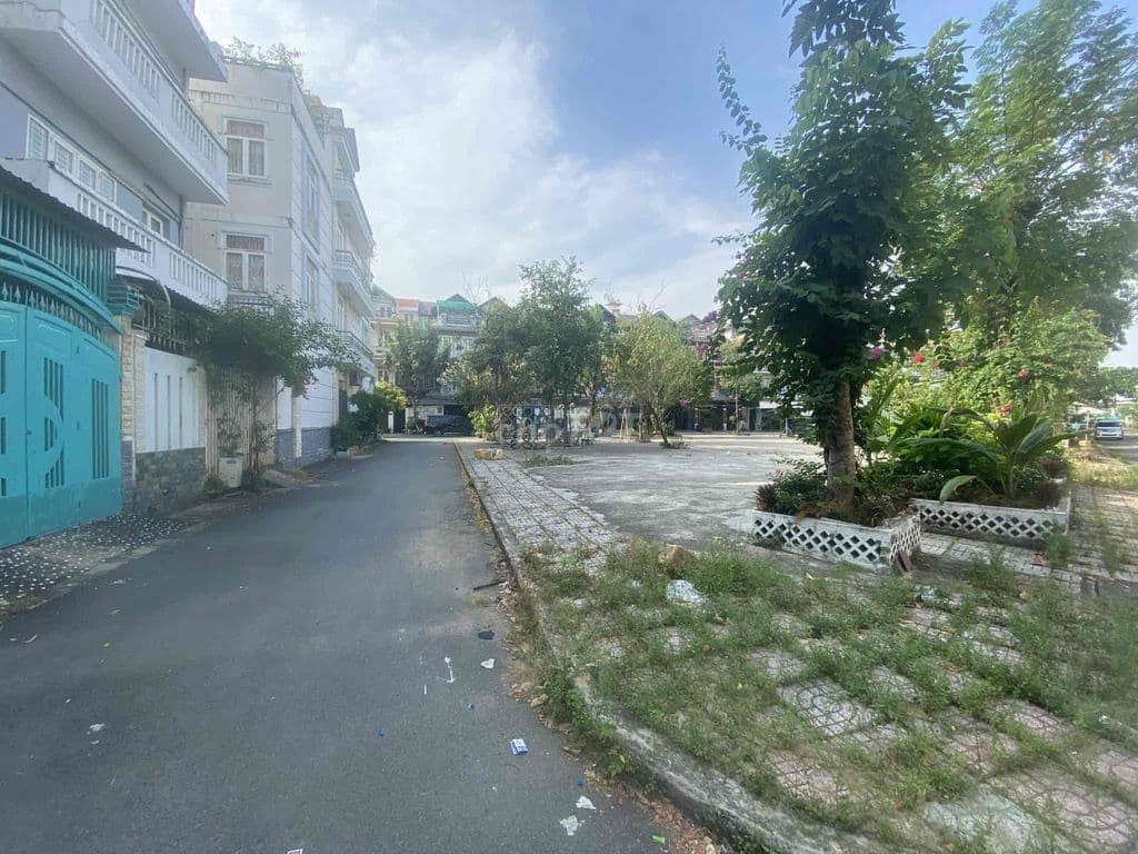 Hiếm chủ ngộp bank biệt thự VIP Cao lỗ