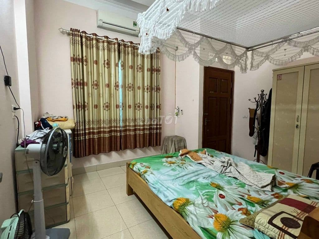 Cần bán nhà đất