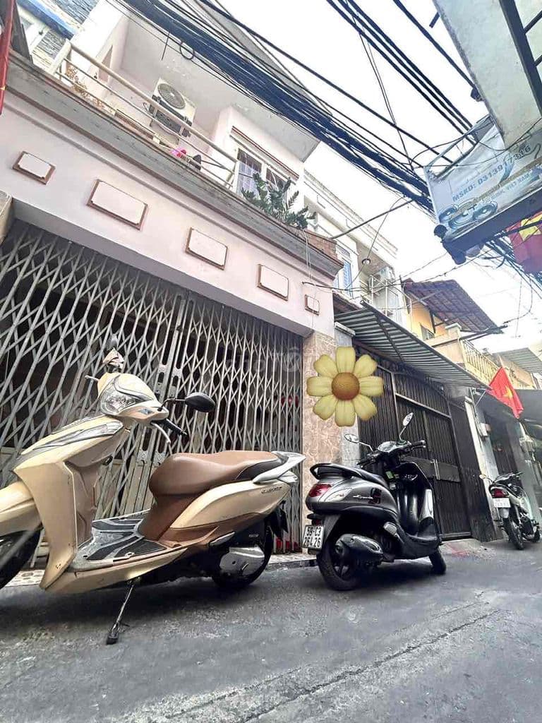 Bán nhà chỉ 3.75T, DT 28m2, Đ.Tôn Đản, ngang 3.8m, gần Vĩnh Khánh.