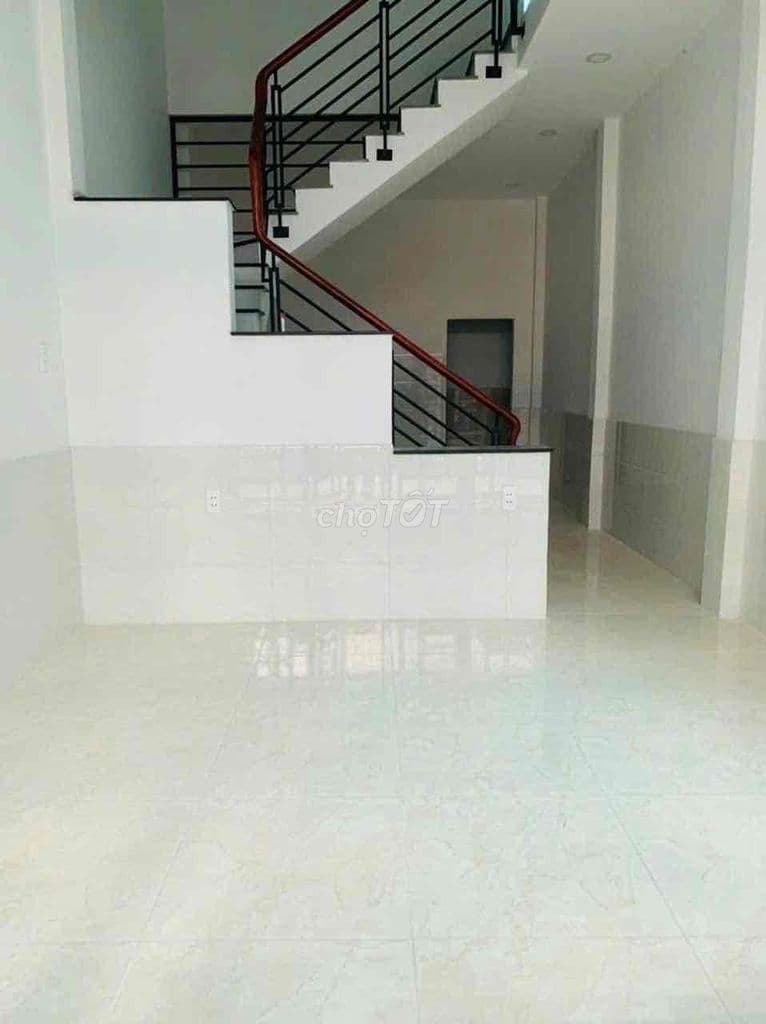 4,35 TỶ - 💕4,8M x 13,5M💕- NHÀ 2 TẦNG - GẦN CÔNG VIÊN LÀNG HOA - CHỢ HẠ