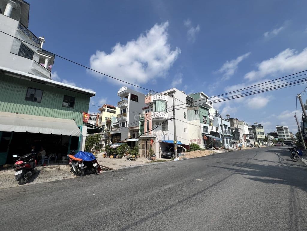 chính chủ đăng bán nhà ra Mega Q6 2km, SH84m2 đường 12m - Ảnh 3