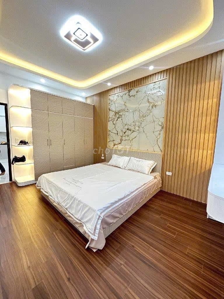 Nhà ở vừa ở vừa cho thuê gần ĐH Công Nghệ 5.XX tỷ - Ảnh 2