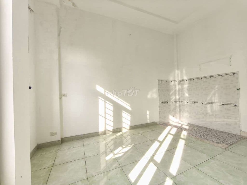 Nhà đẹp Lê Thị Lơ - Khu Phố an ninh , sạch sẽ - Ảnh 3