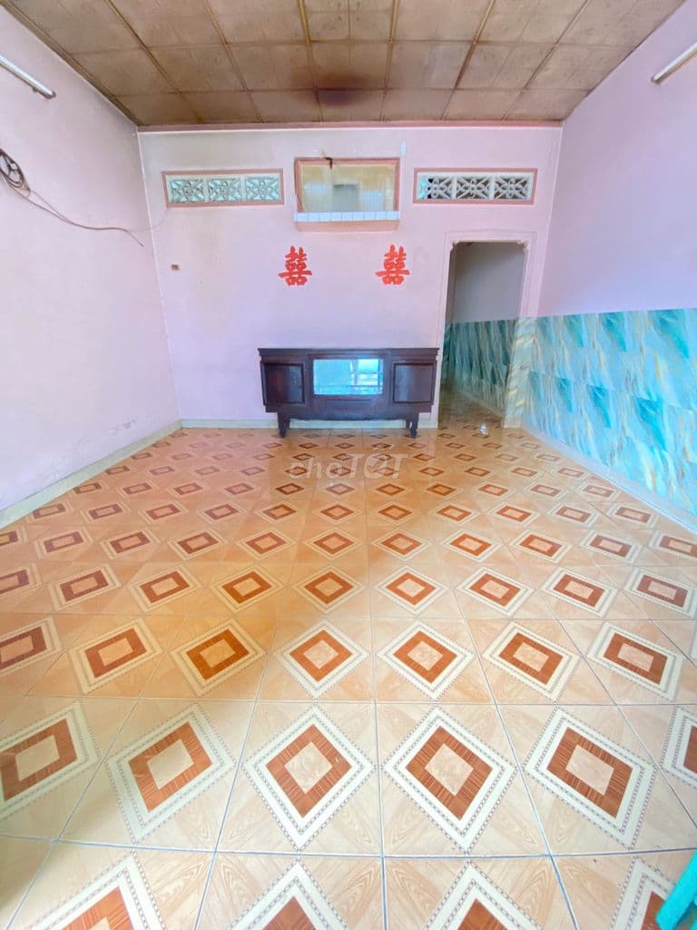 BÁN NHÀ LÃ XUÂN OAI, GIÁ CỰC TỐT.