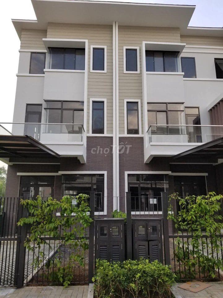 Bán nhà Phố Valora Mizuki, nhà bàn giao thô trệt + 2 lầu, giá 9,9 tỷ - Ảnh 3