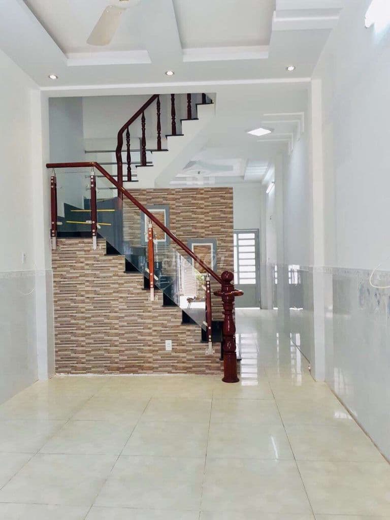 Nhà 2 Lầu HXH A.Dương Vương p16 Q8 Cách V.V.Kiệt 400m - Ảnh 2