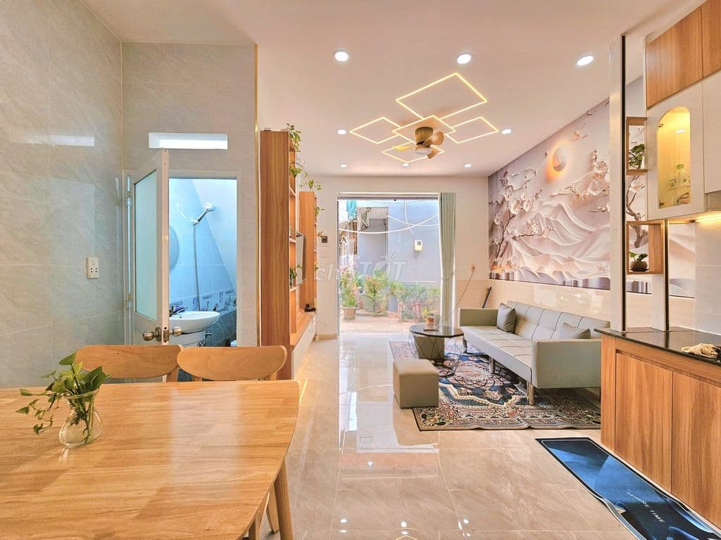 NHÀ -2 MẶT TIỀN THOÁNG MÁT.HỢP GIA ĐÌNH TRẺ GIÁ 3,6800