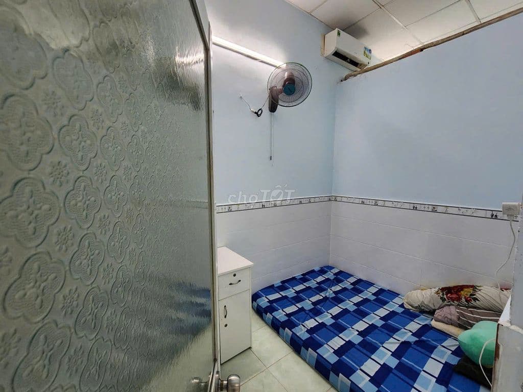 CẦN TIỀN ĐẦU TƯ NÊN BÁN GẤP NHÀ CẤP 4 - Ảnh 3