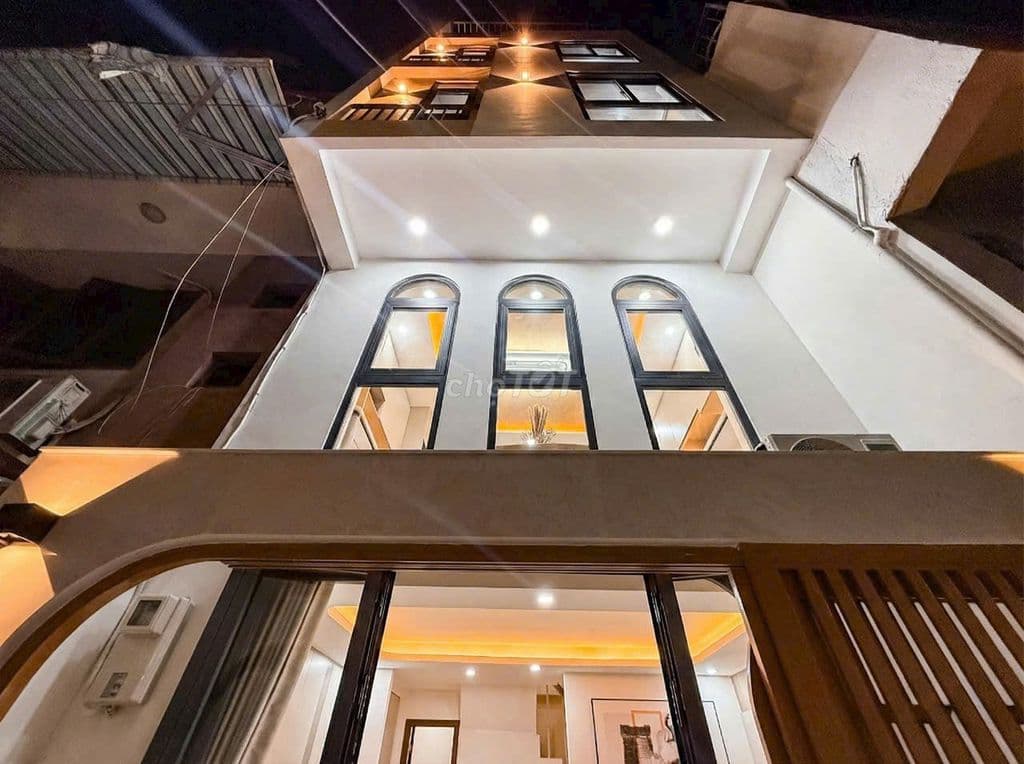 🔥 CHỈ 5x ĐỒNG – SIÊU PHẨM NGANG 4,2M 5 TẦNG – LÊ VĂN SỸ QUẬN 3 🔥