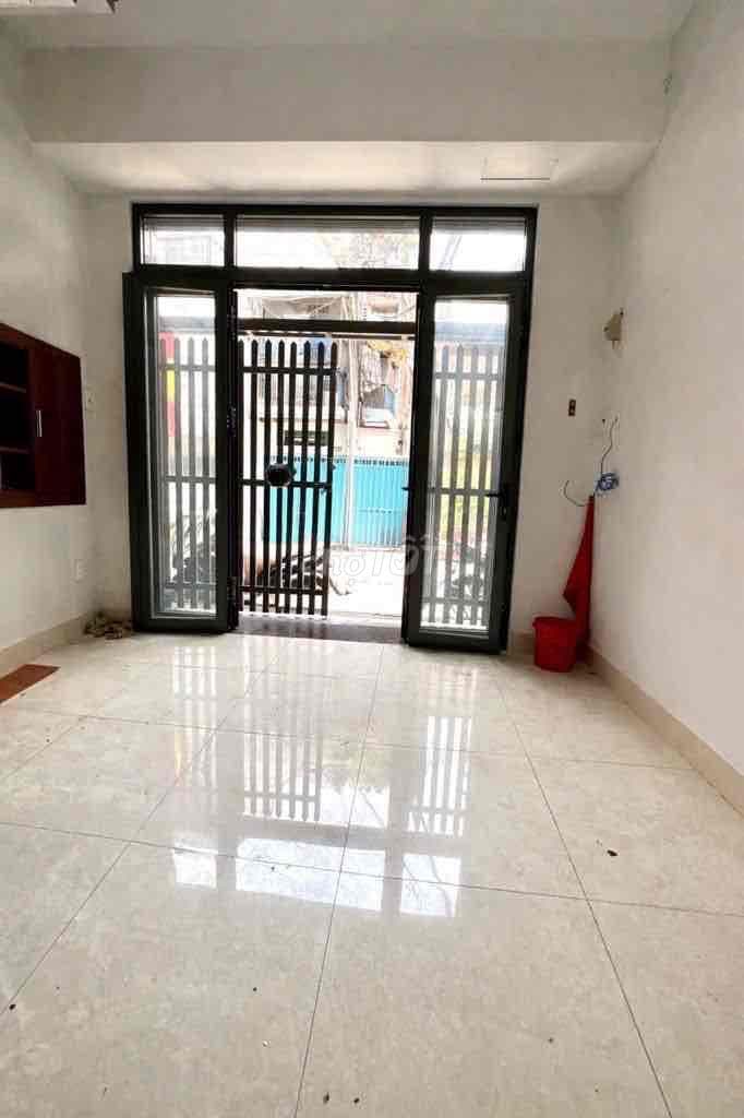 MẶT ĐƯỜNG KINH DOANH GIÁP PHAN XÍCH LONG 4 TẦNG,DTSD 80m2 NHỈNH 5TỶ - Ảnh 3