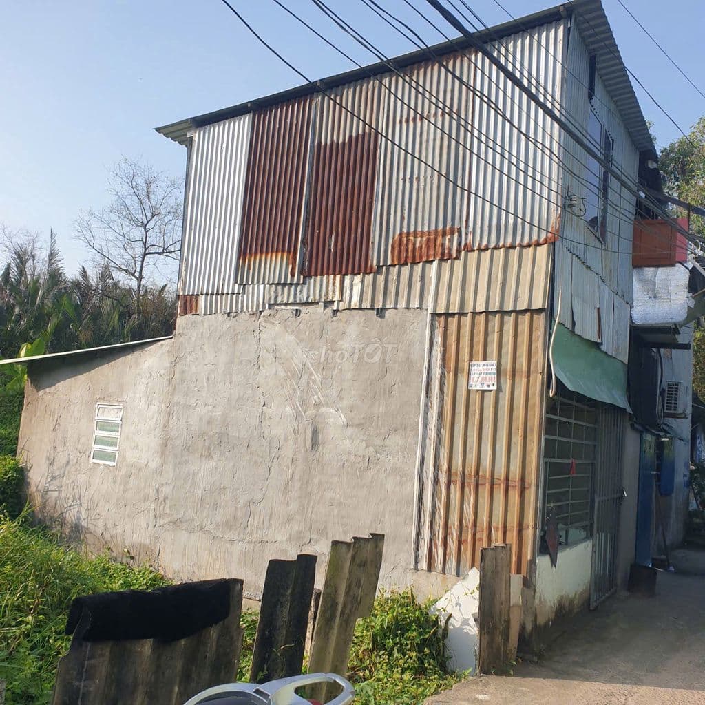 Nhà hẻm Miếu ngũ hành Q7- Huỳnh Tấn Phát - Ảnh 3