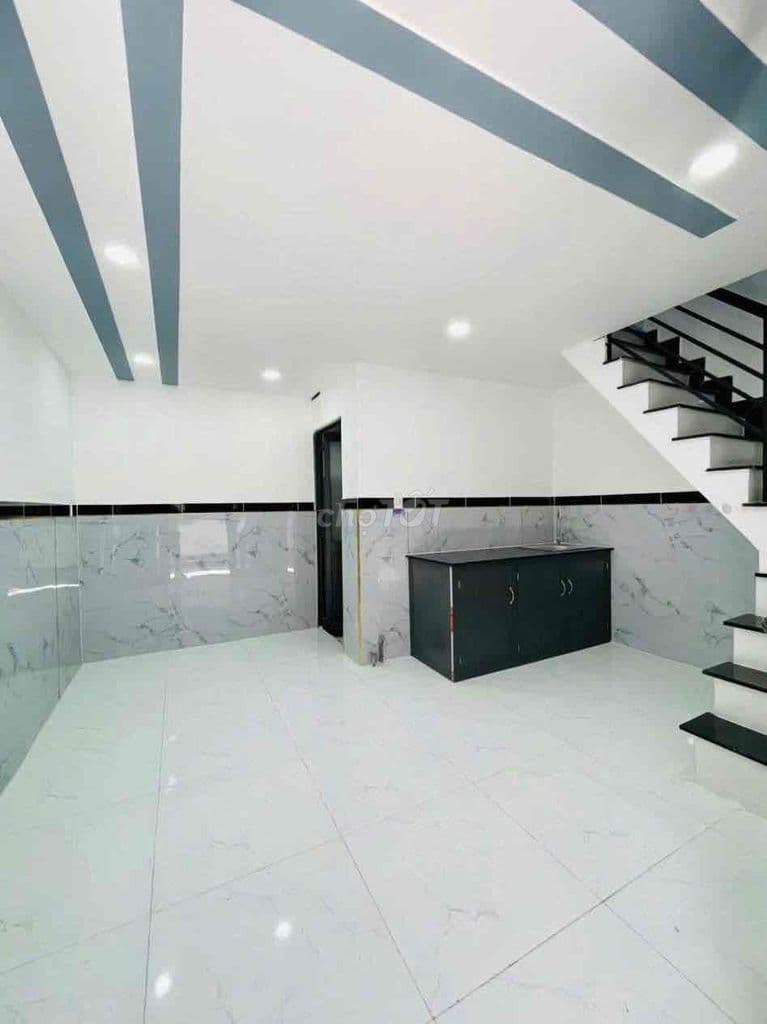CHỦ GỬI EM CĂN NHÀ 698 TRIỆU - Ở METRO LÊ VĂN KHƯƠNG - Ảnh 2