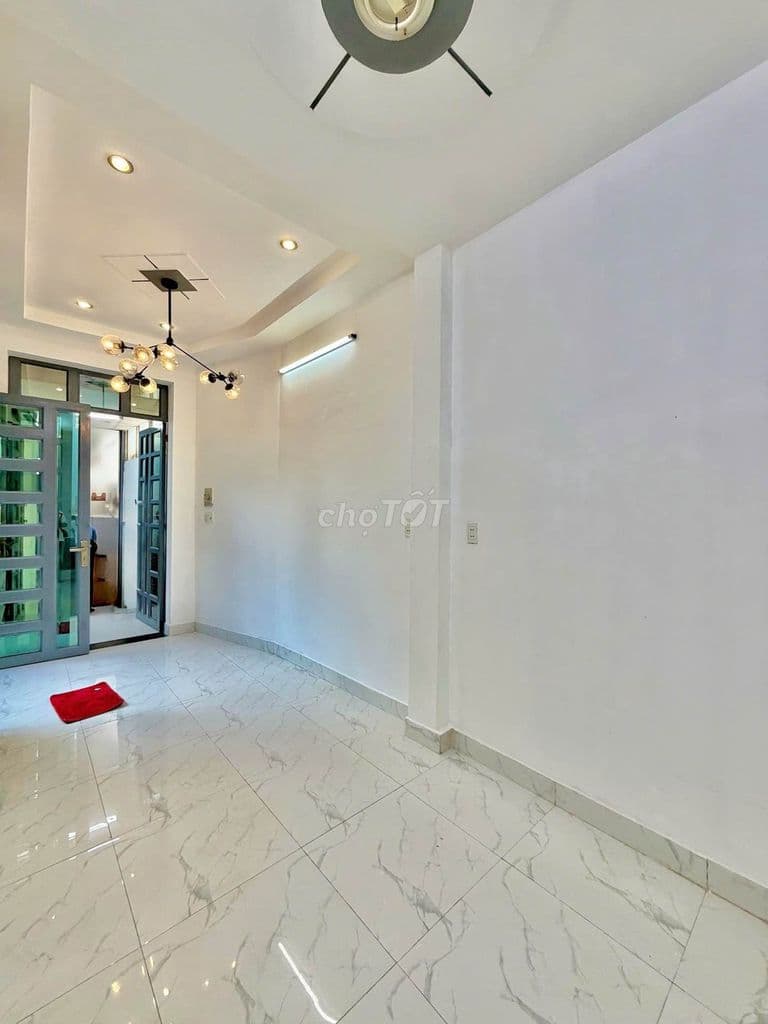 ĐỐ TÌM RA CĂN THỨ 2 - 4 TẦNG LẦU - HXH - GẦN 30M2 Ở PN - NHANH THÌ CÒN - Ảnh 2
