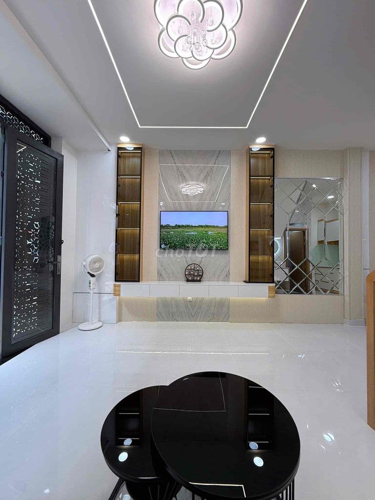 Bán nhà Full nội thất cao cấp - 2 tầng 3PN 2WC - Hẻm Khuông Việt - Ảnh 3