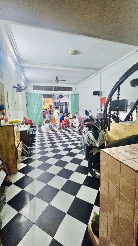 Mặt tiền Kinh Doanh Cây Keo Tân Phú 3 tầng DT 5,4/5,6mx 15m giá 28 tỷ