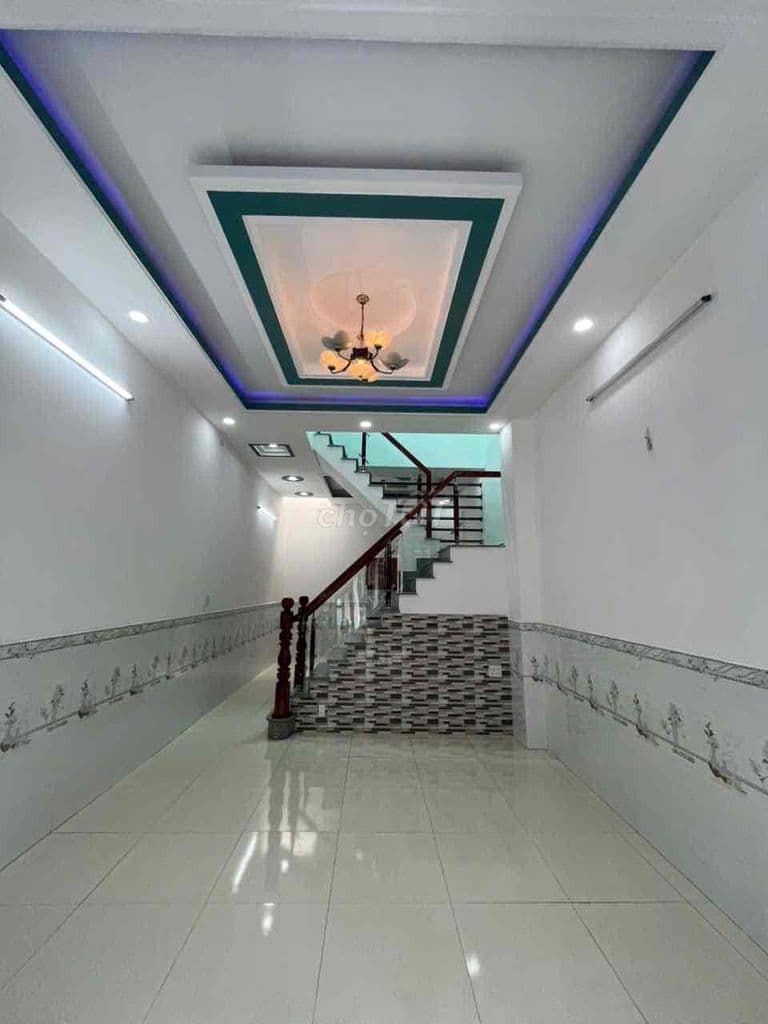 NHÀ GẦN NGÃ BA GIỒNG GIÁ 425TR NGANG4 DÀI 10 - Ảnh 2
