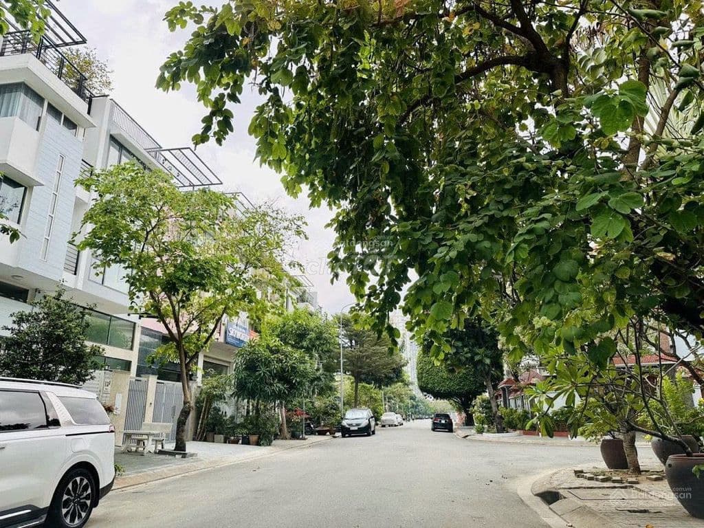 Cần bán nhà phố KDC Phú Mỹ, 6x21m, giá 23.8 tỷ