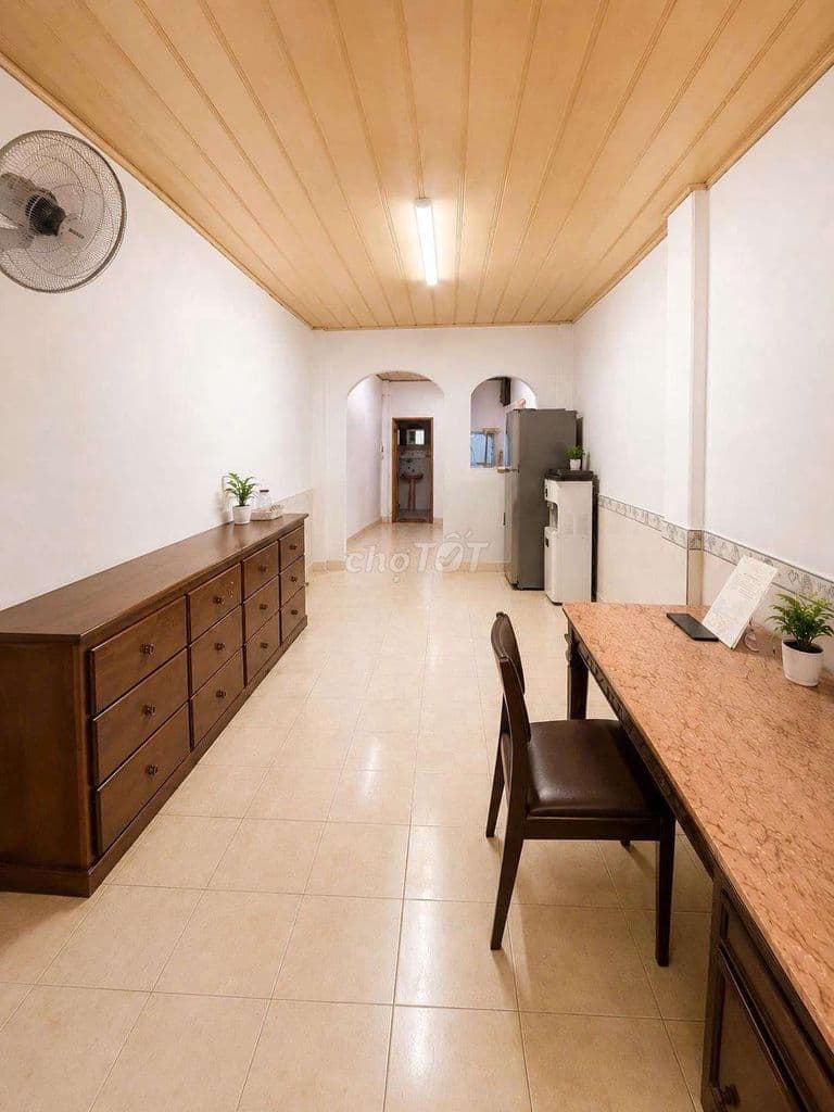 Bán nhà 62m2 hẻm xe hơi Truờng Chinh sổ vuông A4 giá còn TL