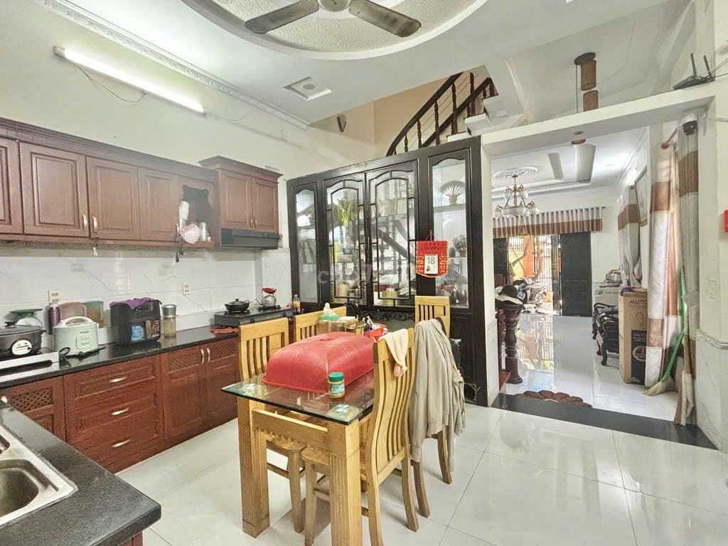 Thống Nhất (5.5x25) 105m2 Đúc 4 tầng kiên cố - Sát Citi land