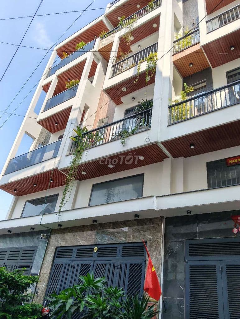 Nhà Nguyễn Ảnh Thủ 5.65tỷ