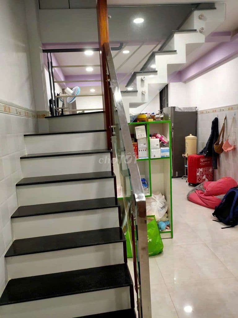 Nhà 4 Tầng Hoàng Hoa Thám, BT. Vị Trí Trung Tâm - Ảnh 3