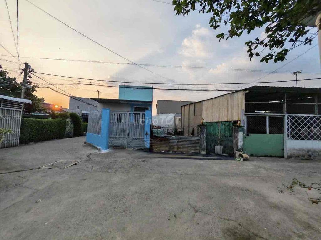 CHÍNH CHỦ CẦN BÁN GẤP LÔ ĐẤT HAI MẶT TIỀN – SÁT CÔNG VIÊN VÀ CỤM TRƯỜN - Ảnh 2