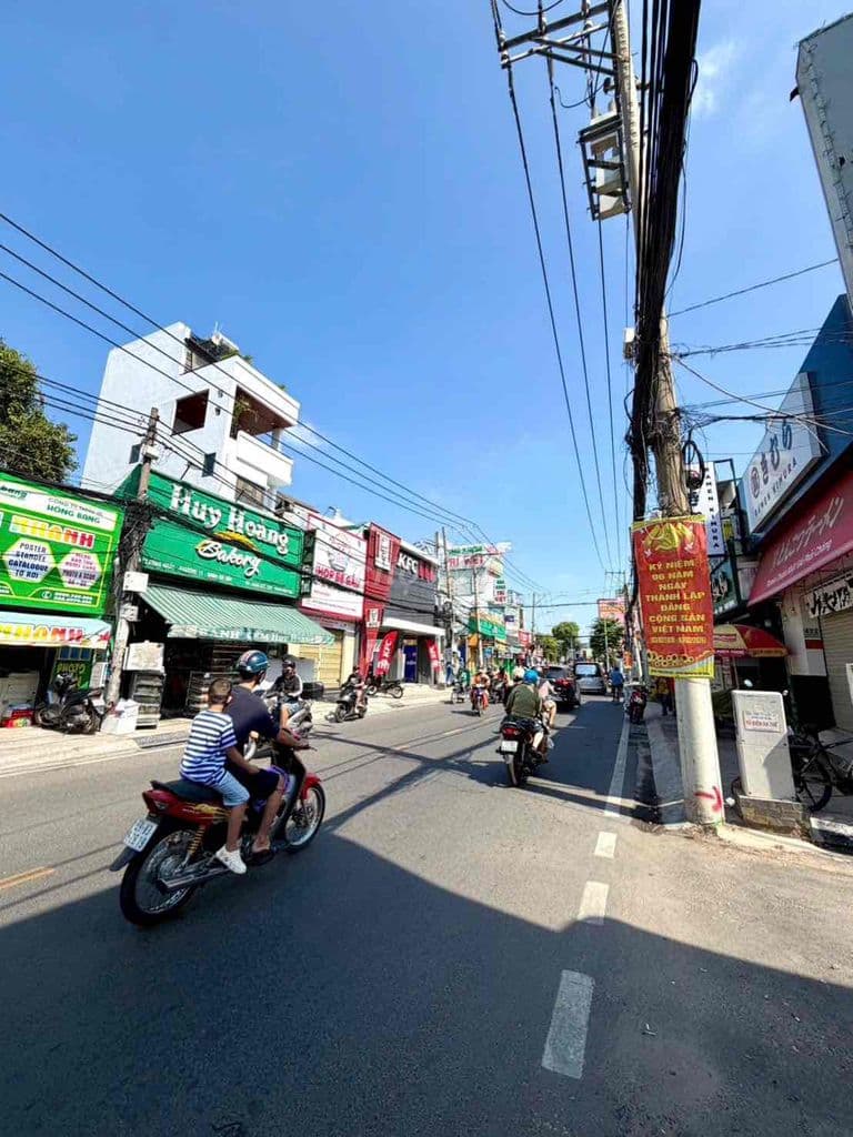 Bán Nhà Mặt Tiền Thống Nhất 3x13 1Lầu Đang Cho Thuê 20tr/th - Ảnh 3