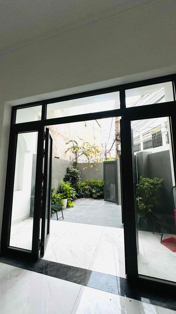 nhà lầu hẻm ô tô gần mặt tiền kha vạn cân. linh đông. phạm văn đồng - Ảnh 2