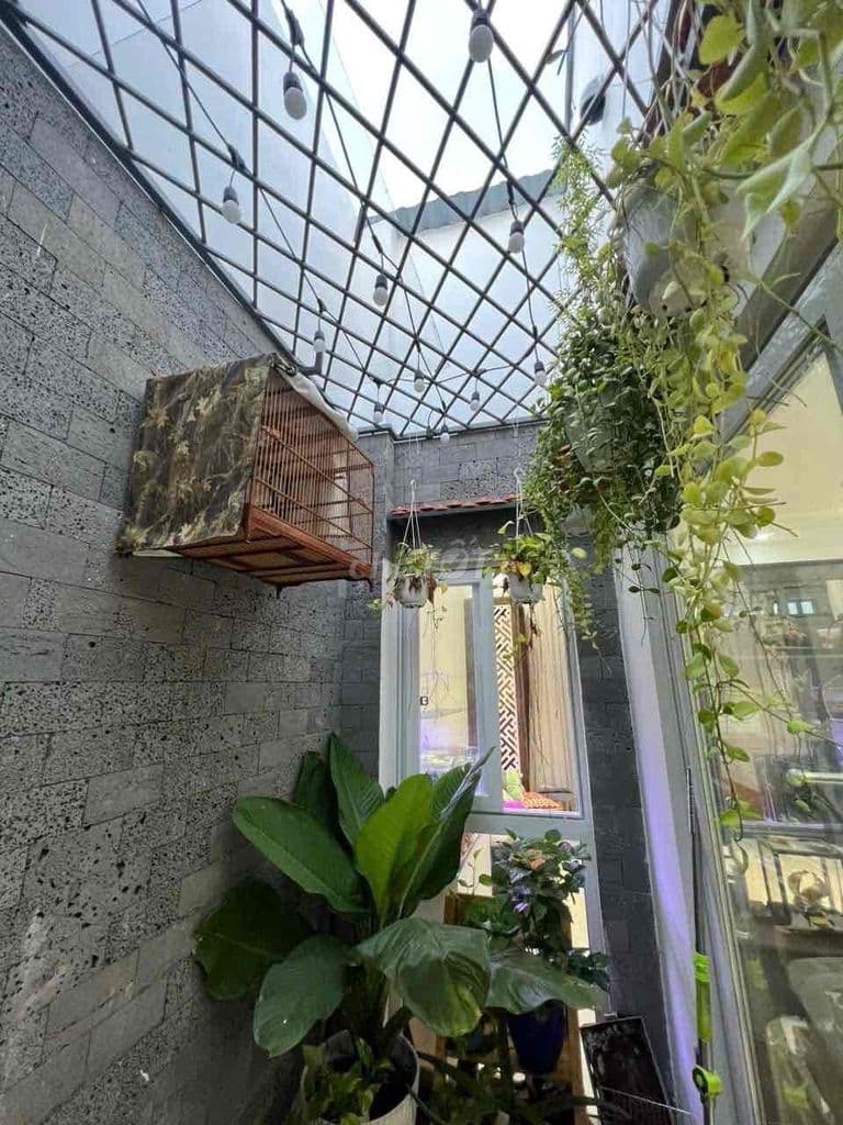 NHÀ ĐẸP HẺM ÔTÔ NGANG 5.6M NỞ HẬU 84M2 NGUYỄN SỸ SÁCH CHỈ 6 TỶ