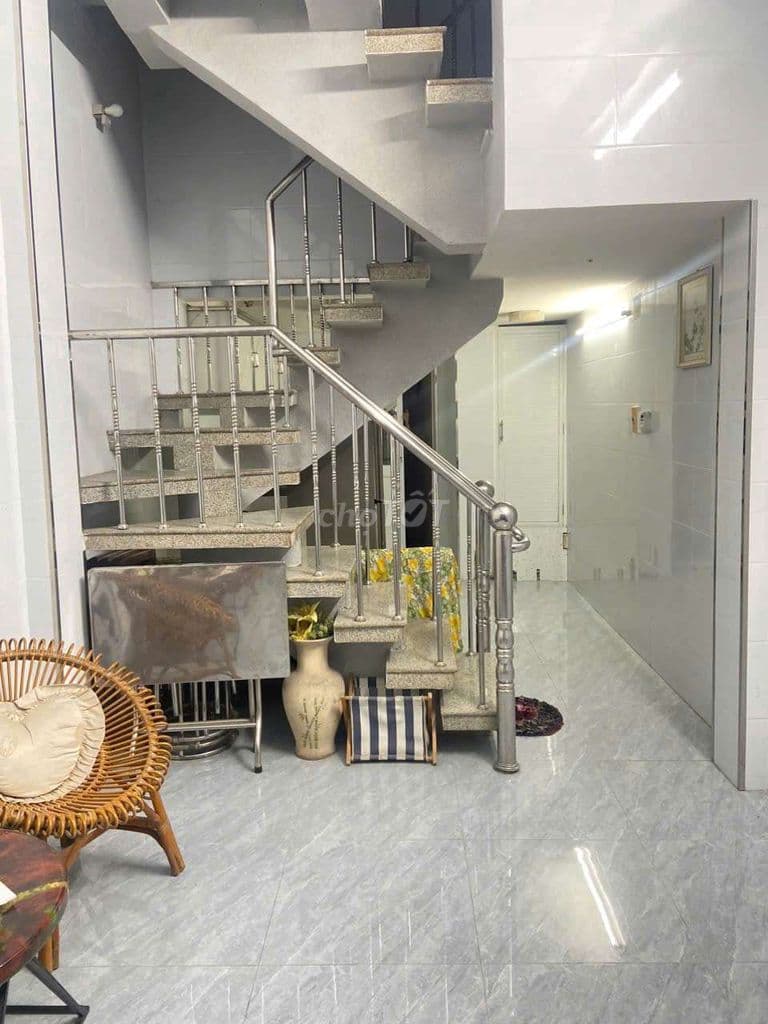 NHÀ 4 TẦNG - SÁT MẶT TIỀN - TÔ HIẾN THÀNH - QUẬN 10 - NHỈNH 5 TỶ - Ảnh 2